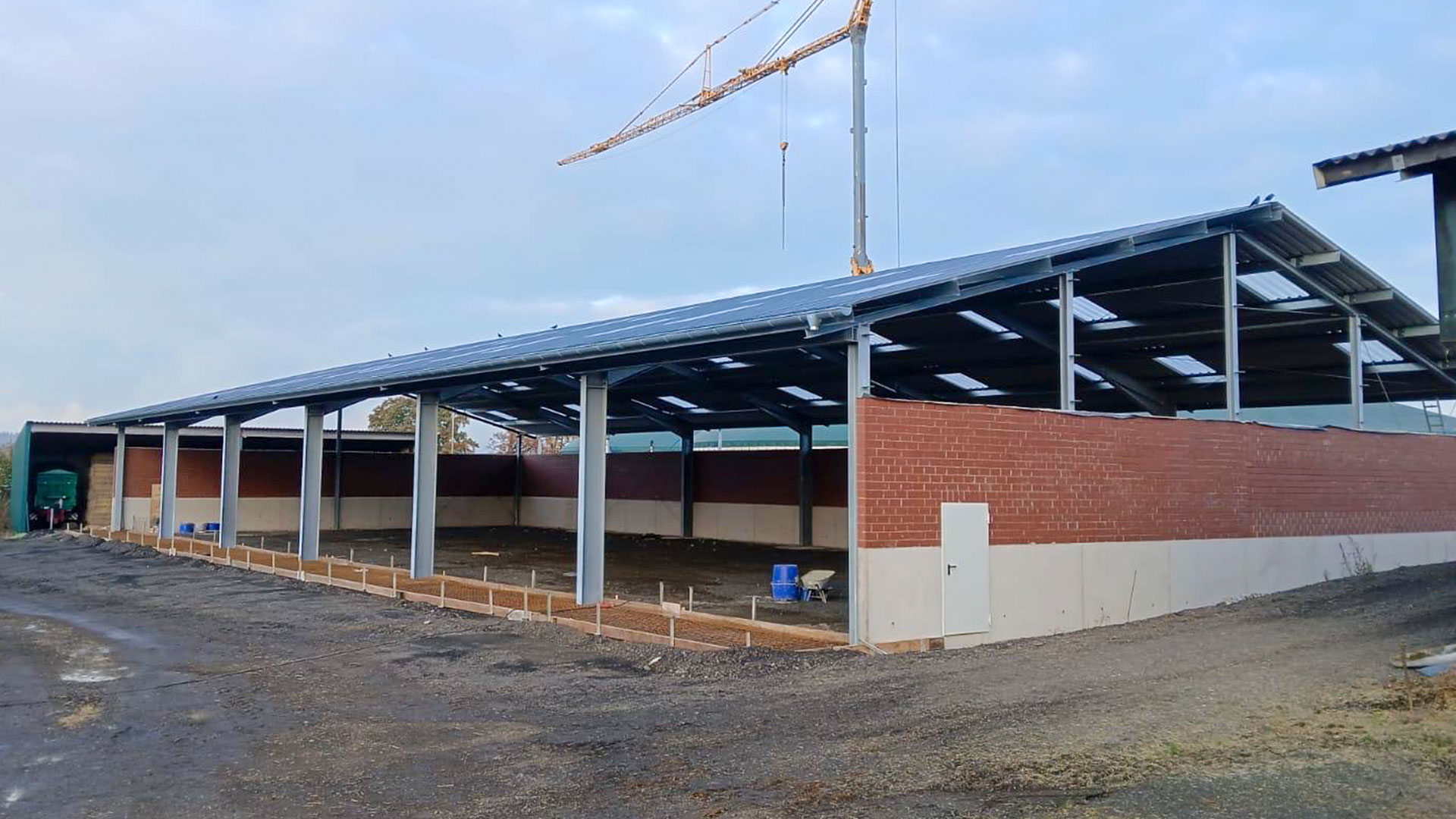 Landwirtschaftliche Lagerhalle mit Stahlrahmenkonstruktion im Hallenbau